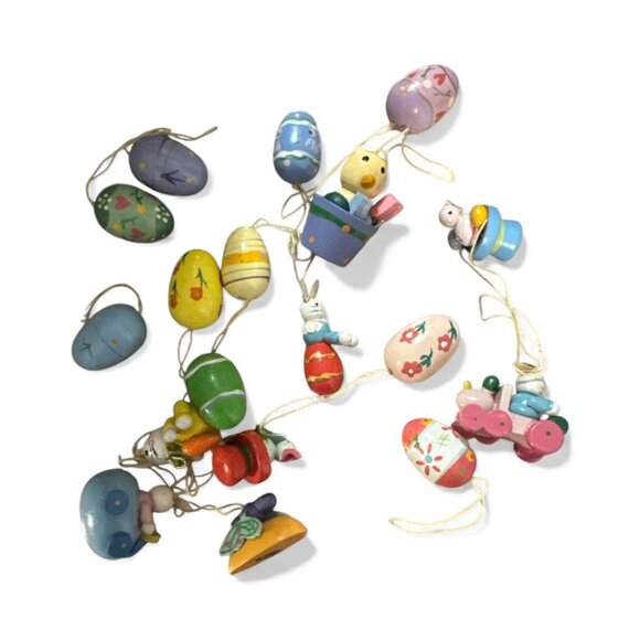 Easter Egg Tree With Painted Ornaments & Spiral Branches 16 Inches Tall Spring D - Picture 3 of 4